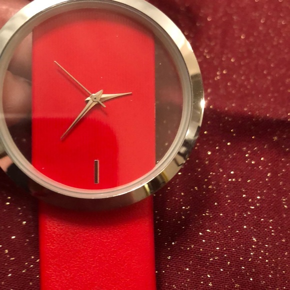 Accessories - Beautiful red watch